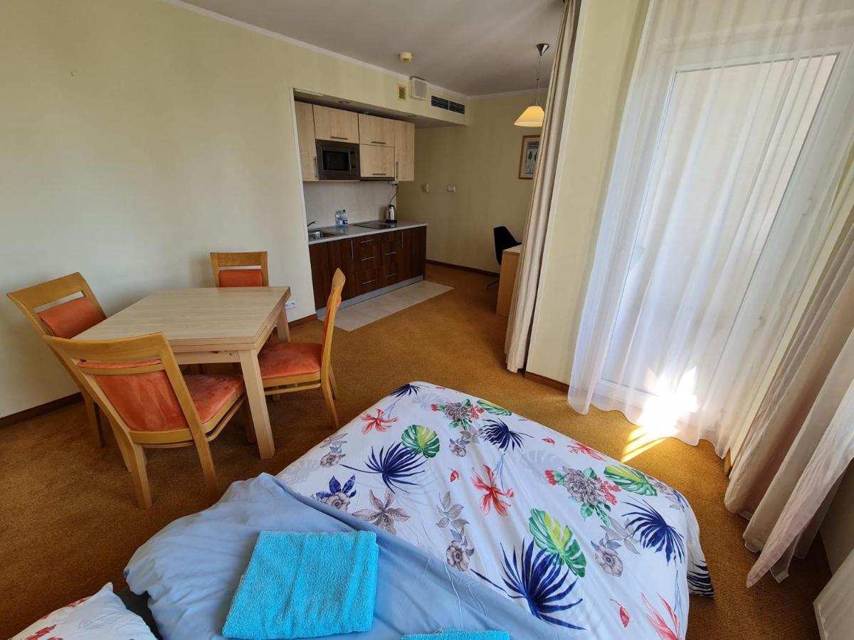 10Q - Z6 Apartament 804 Warsawa Bagian luar foto